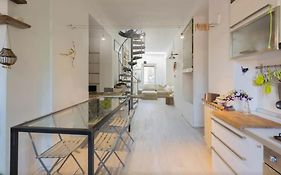 Design&Terrazzo A 5 Min Dal Centro - Laura'S House